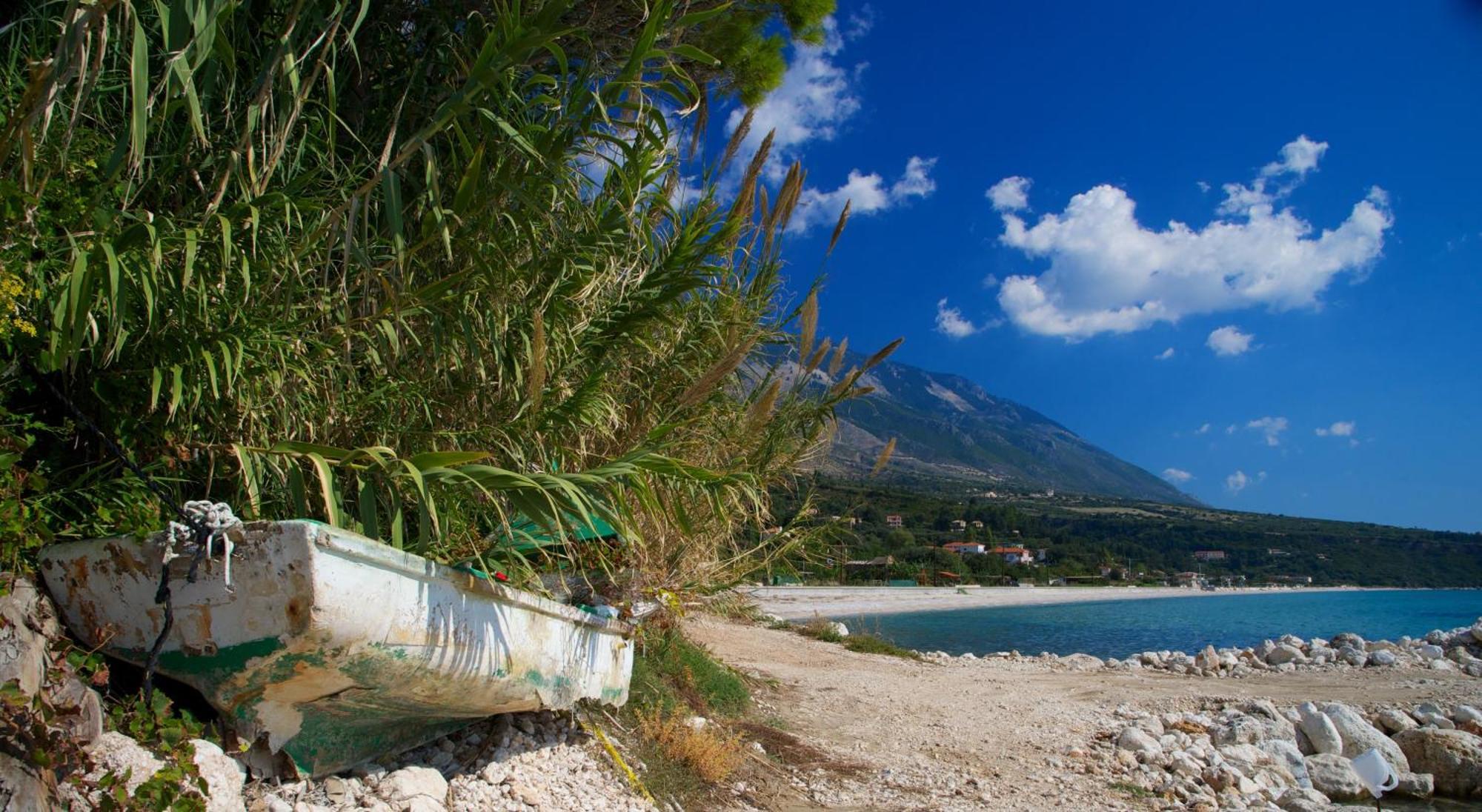 Eleftheria Apartments Vlachata ภายนอก รูปภาพ