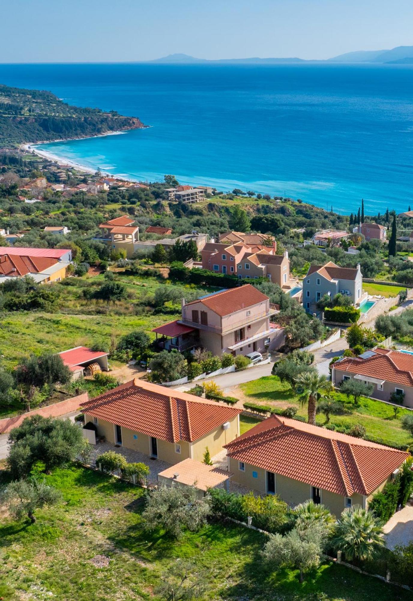 Eleftheria Apartments Vlachata ภายนอก รูปภาพ