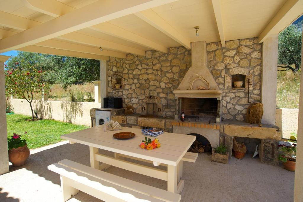 Eleftheria Apartments Vlachata ภายนอก รูปภาพ