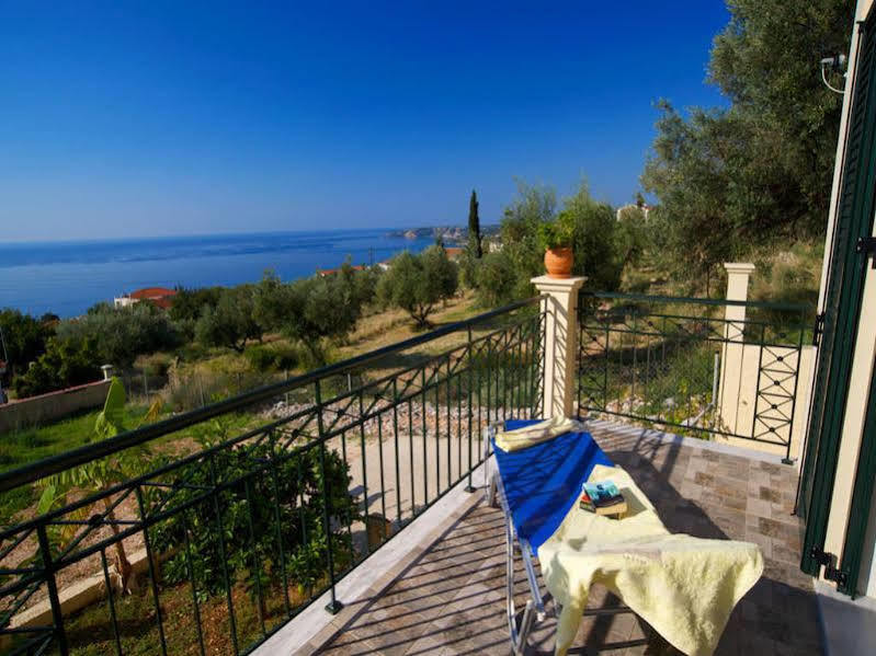 Eleftheria Apartments Vlachata ภายนอก รูปภาพ